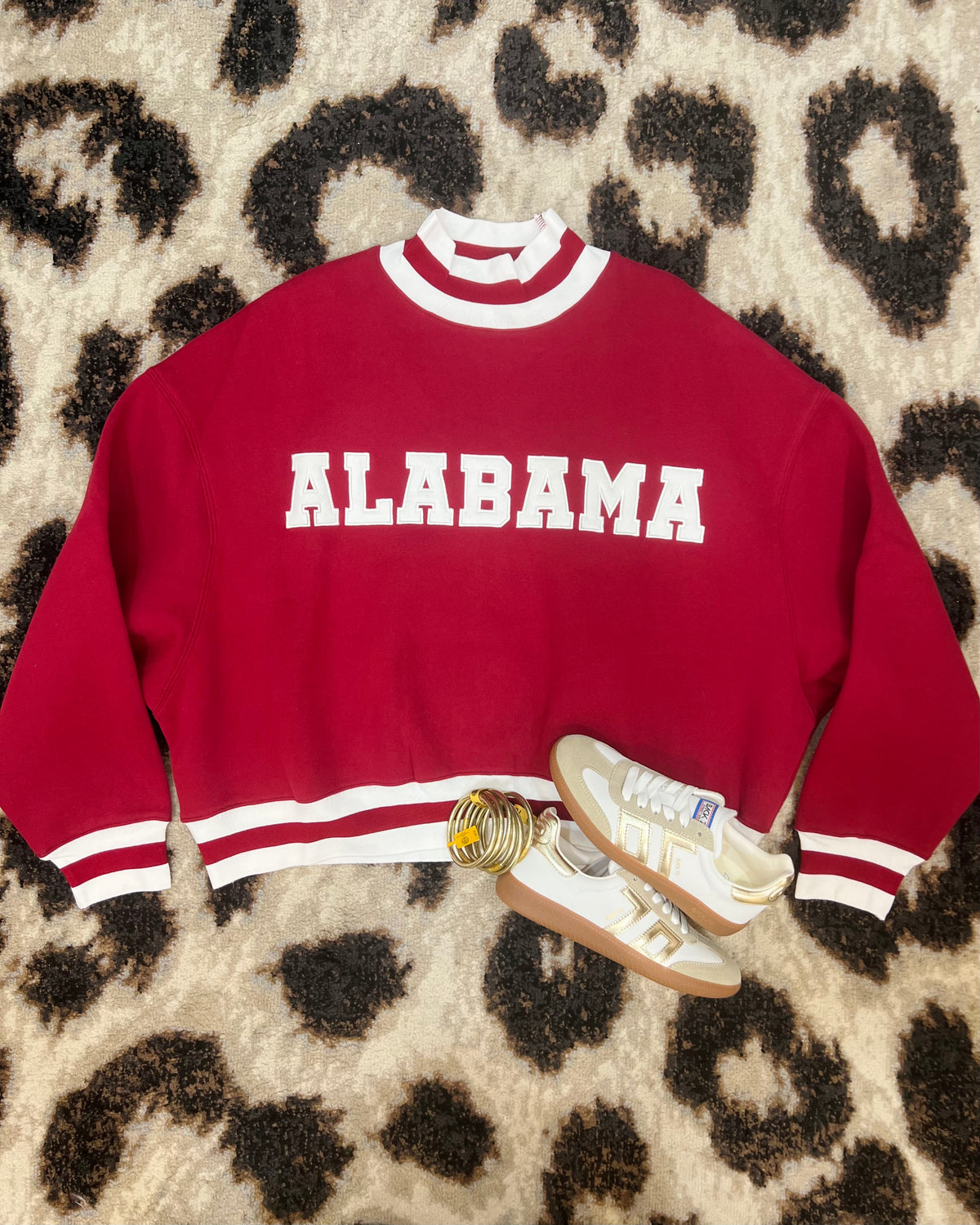 Crimson Mockneck