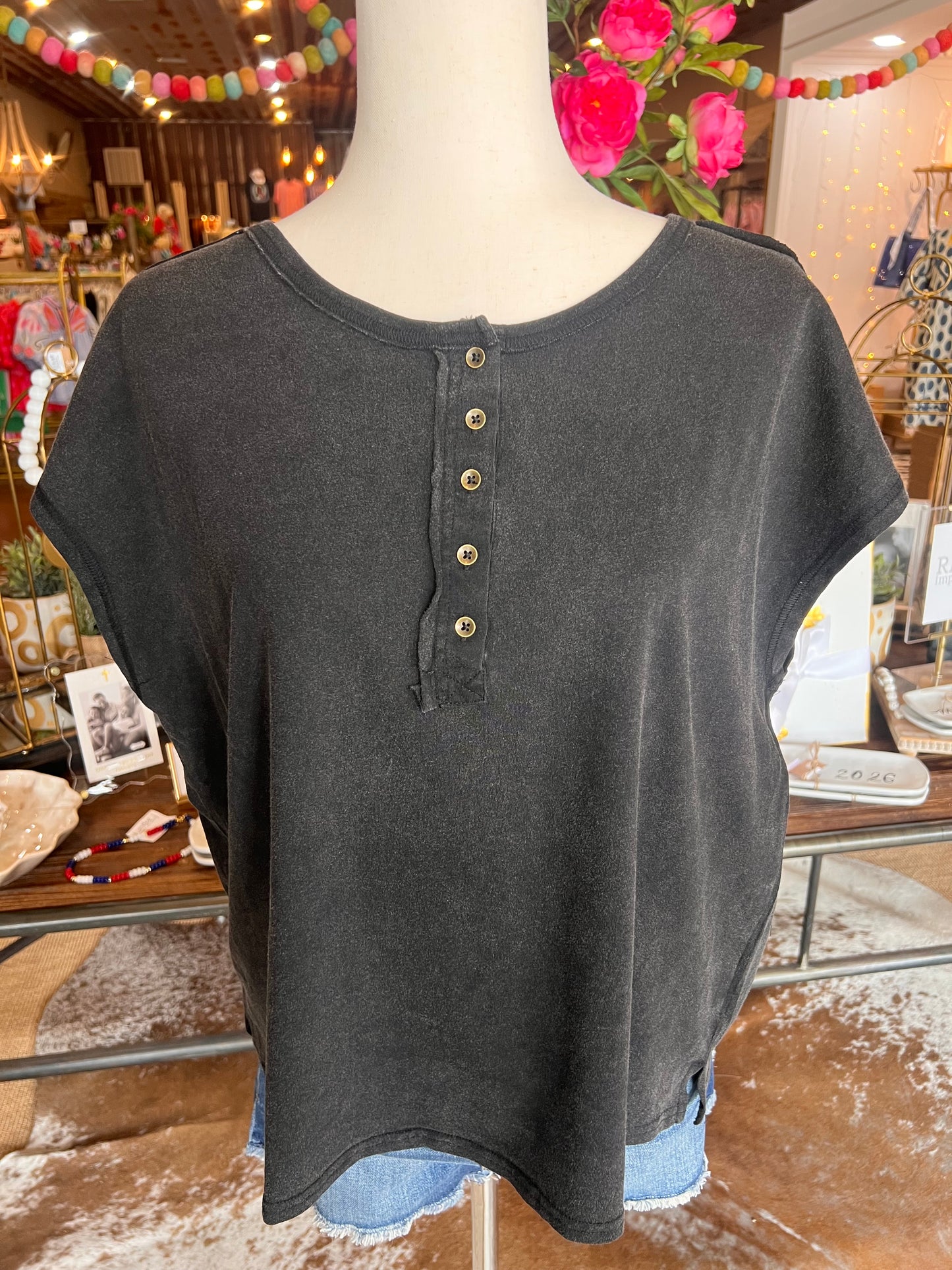 Henley Neck Cap Sleeve Tee
