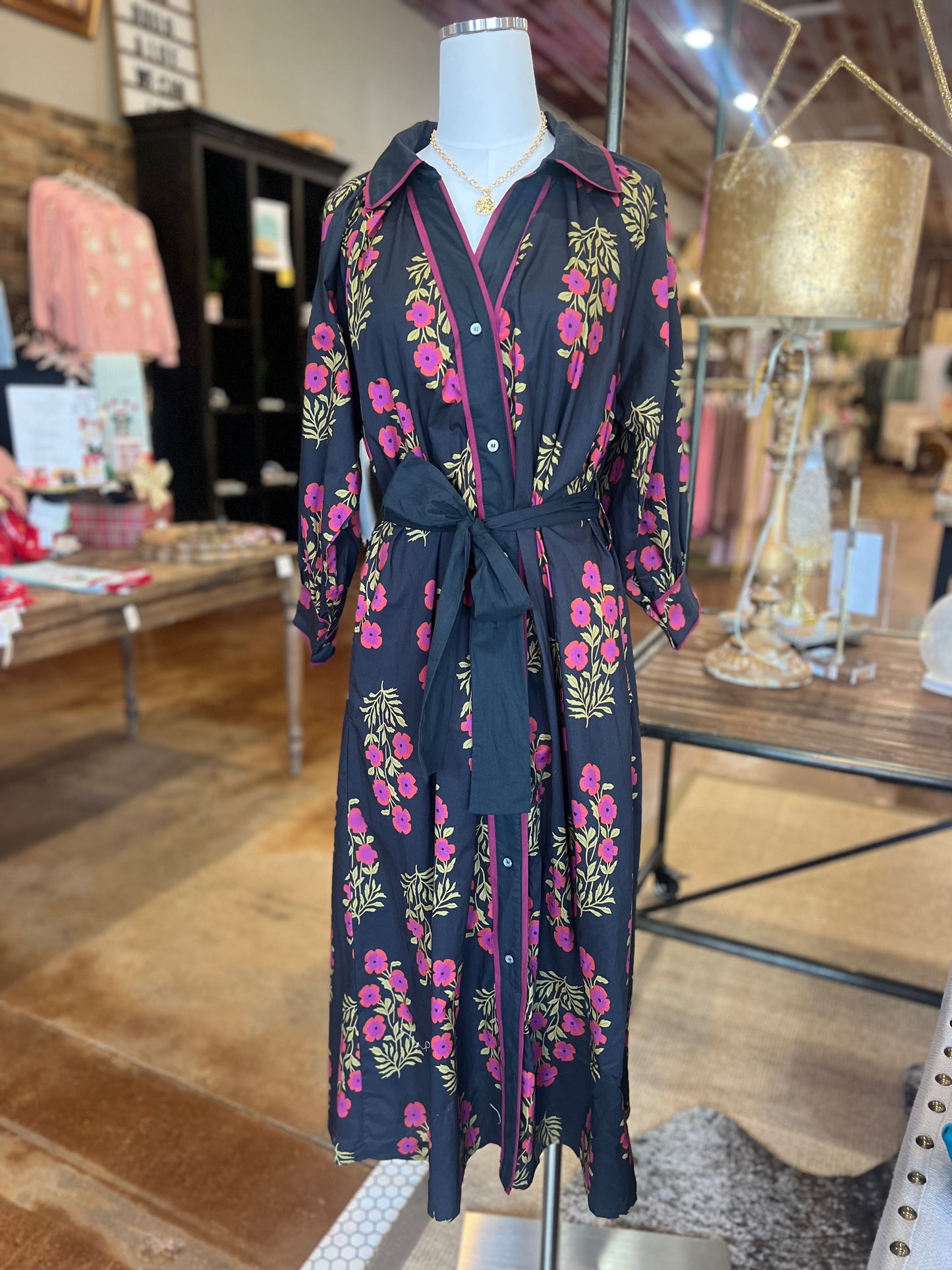 Turn Heads Midi Dress