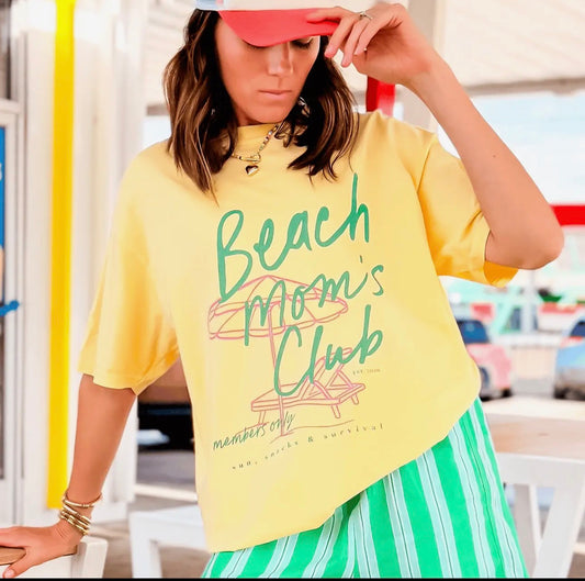 Beach Mom's Club Tee