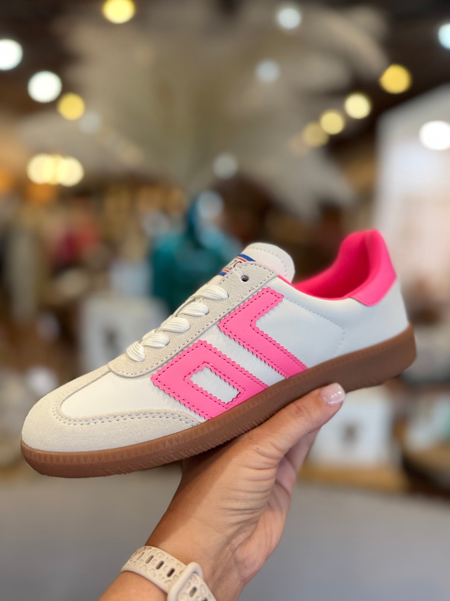 Cloud Fluorescent Pink