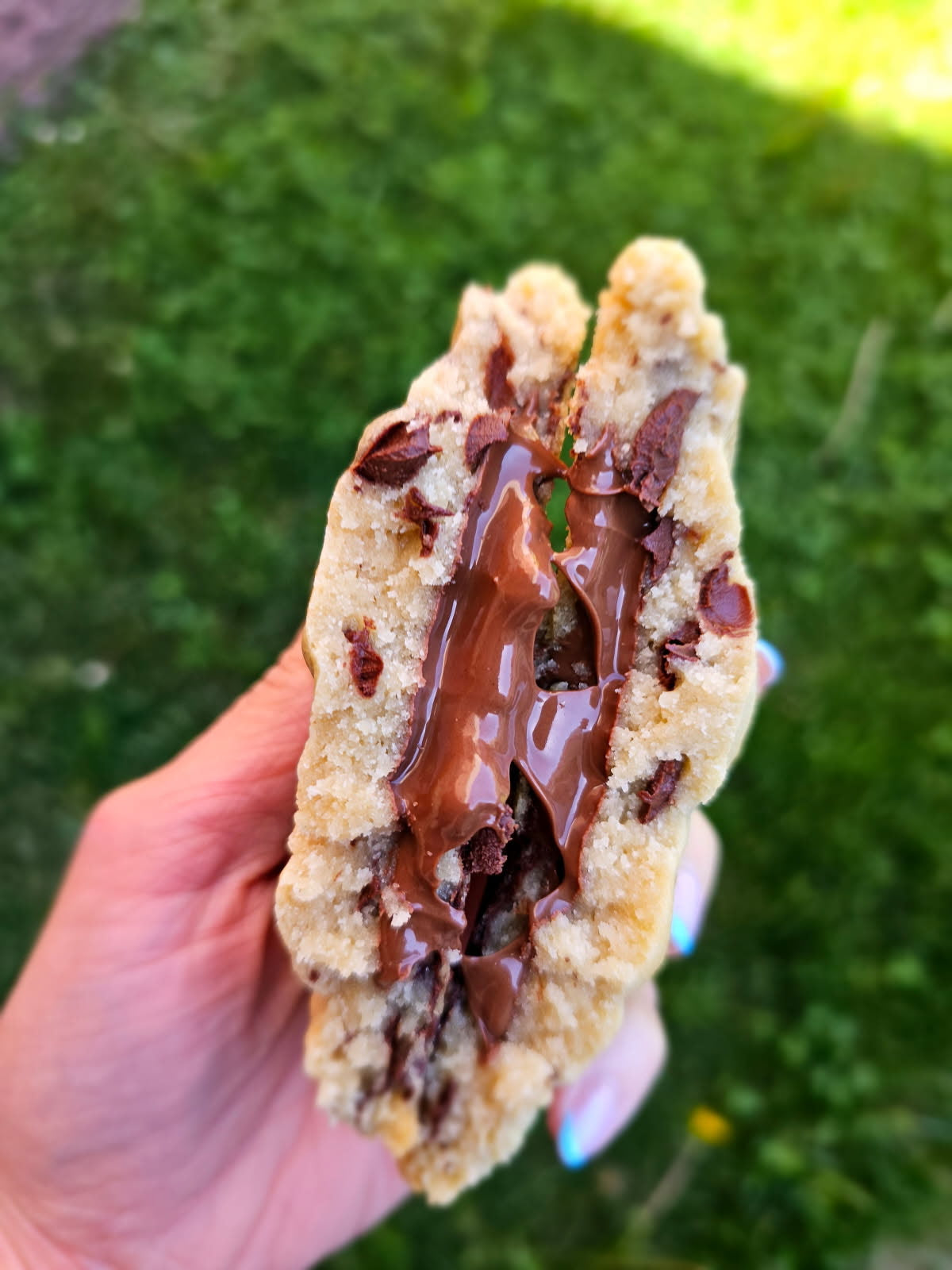 Stuffed Nutella Cookie