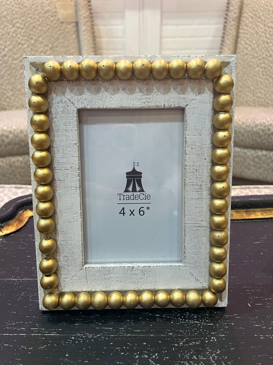 4X6 WHITE/GOLD BEADED FRAME