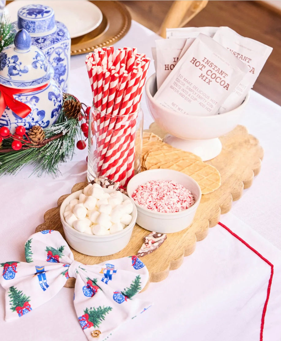 Reversible Scalloped Bow Board