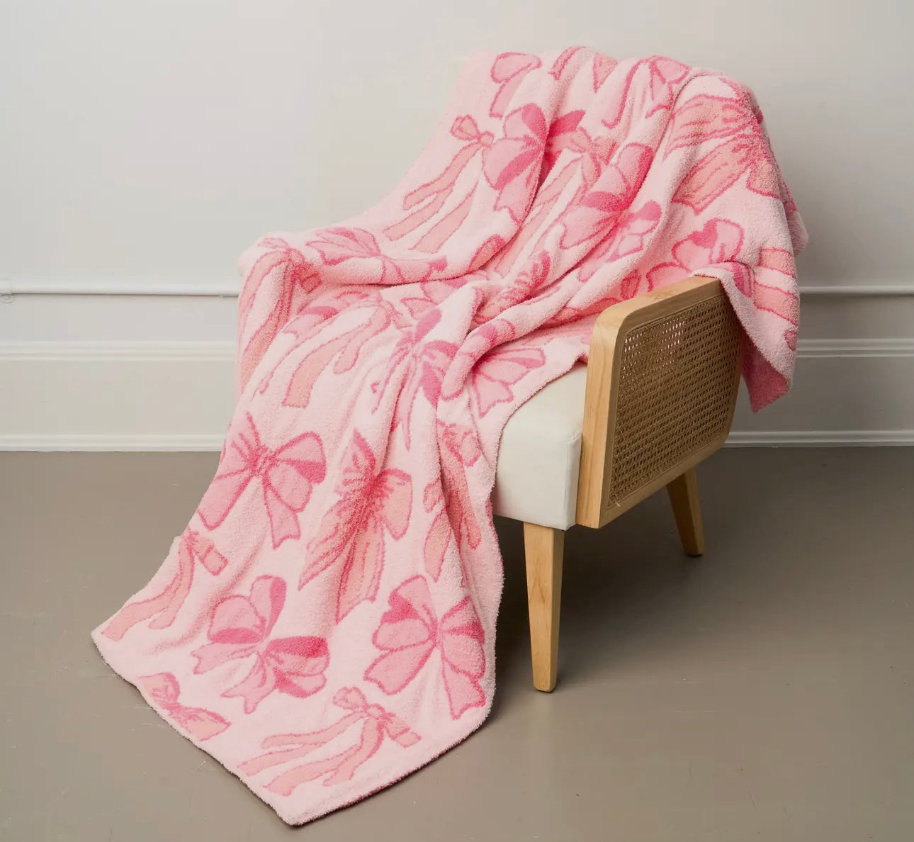 Cozy Dreams Luxe Blanket
