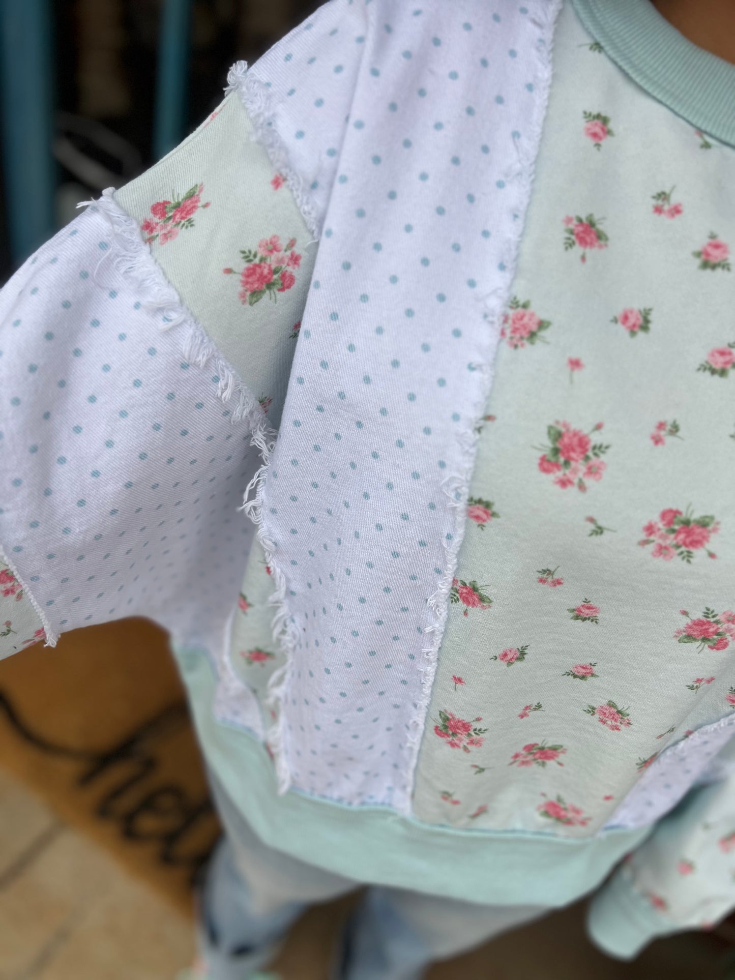 Ditsy Flower Sweatshirt