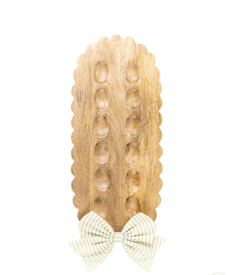 Reversible Scalloped Bow Board