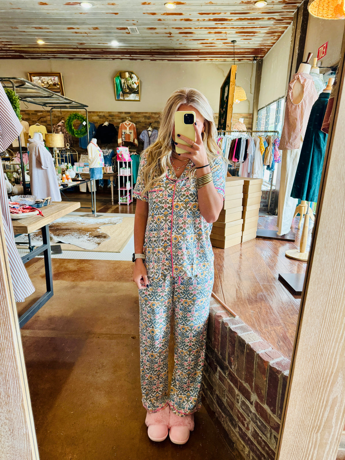Mary Square Charlotte Pajama Set