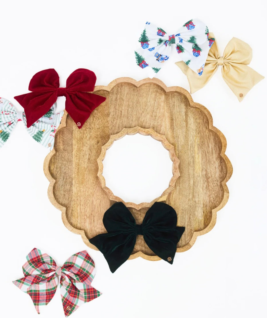 Magnetic Bow Board- Wreath