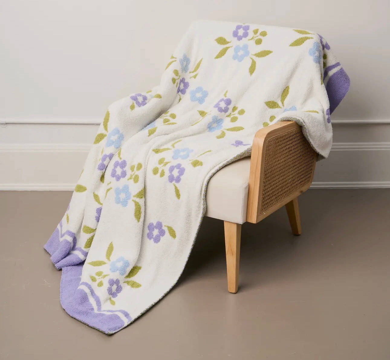 Cozy Dreams Luxe Blanket