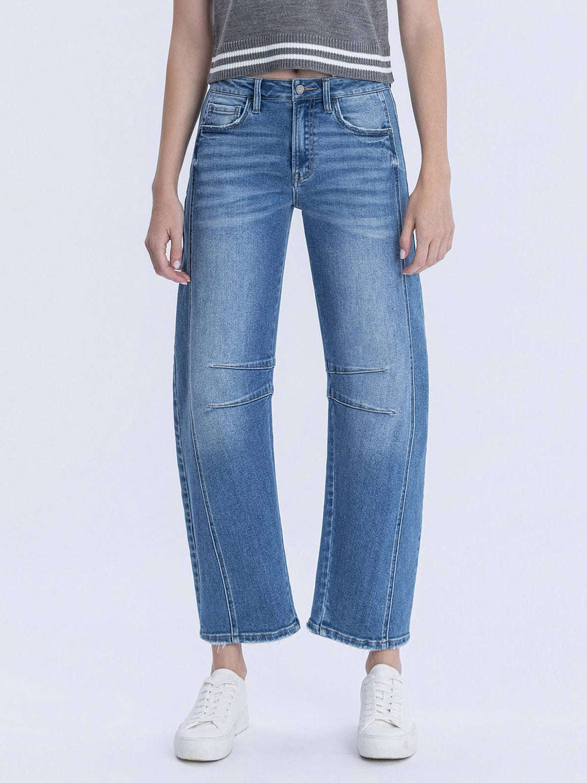 HIGH RISE MED WASH BARREL JEANS
